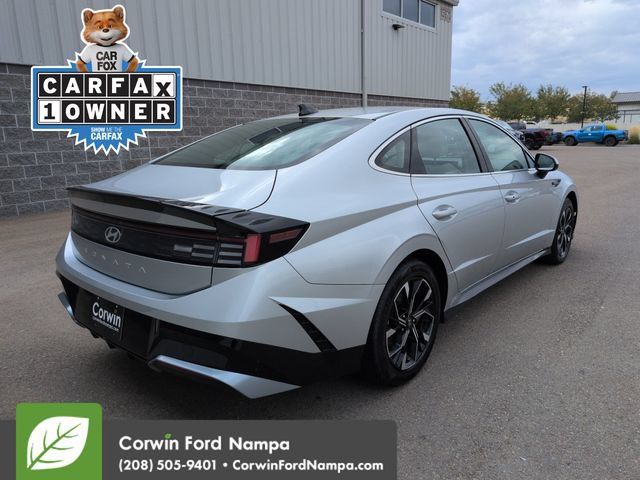Used 2025 Hyundai Sonata SEL FWD image 3