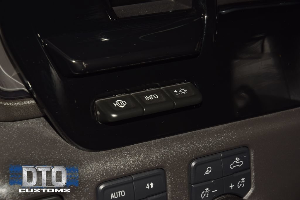 Used 2025 Chevrolet Silverado 1500 ZR2 w/ Technology Package AWD/4WD image 42