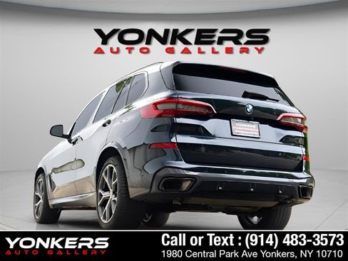 Used 2023 BMW X5 xDrive40i w/ M Sport Package image 8