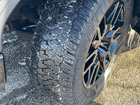 Used 2020 GMC Sierra 1500 Elevation w/ Elevation Value Package image 23