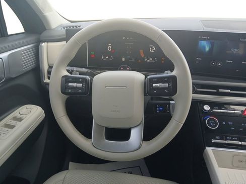 Used 2024 Hyundai Santa Fe SEL image 14