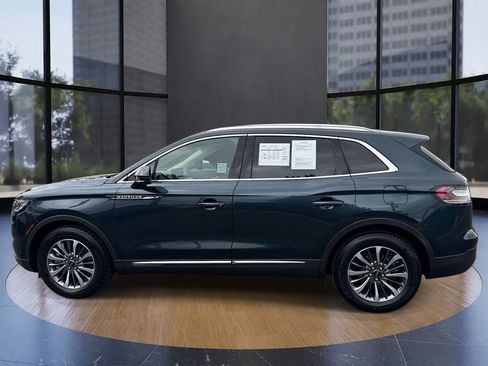 Certified 2023 Lincoln Nautilus Reserve w/ Luxury Package FWD image 5