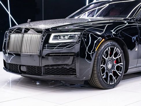 Used 2022 Rolls-Royce Ghost Black Badge AWD/4WD image 4