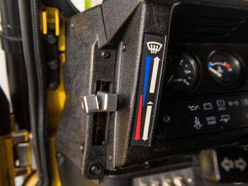 Used 1997 Land Rover Defender 90 image 47