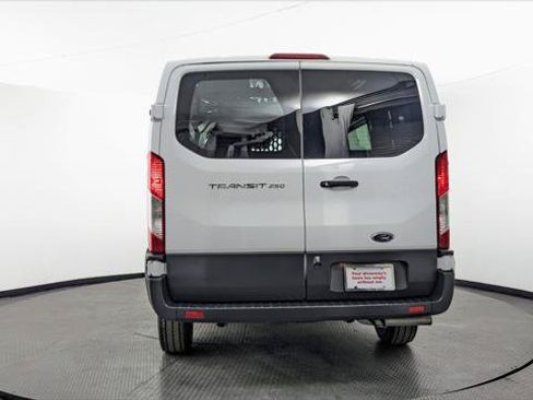 Used 2025 Ford Transit 250 Low Roof w/ Exterior Upgrade Package RWD image 7