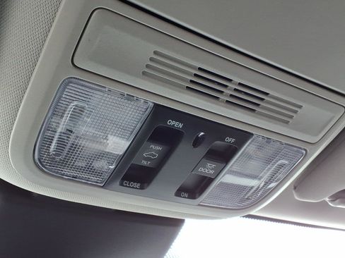 New 2026 Honda Odyssey EX-L image 21