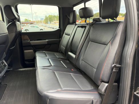 Used 2024 Ford F350 Lariat w/ Lariat Ultimate Package AWD/4WD image 11