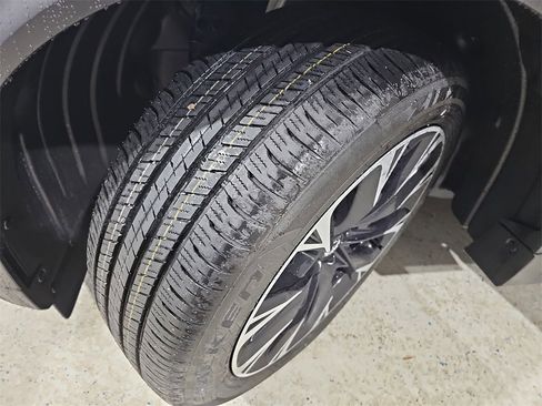 New 2026 MAZDA CX-90 Plug-In Hybrid w/ Premium Plus image 34