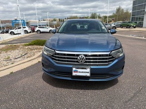 Used 2020 Volkswagen Jetta S w/ Driver Assistance Package FWD image 2