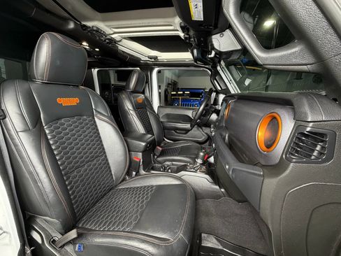 Used 2021 Jeep Gladiator Mojave image 19