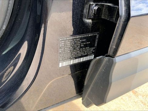 Used 2025 Volkswagen Taos SE FWD image 34