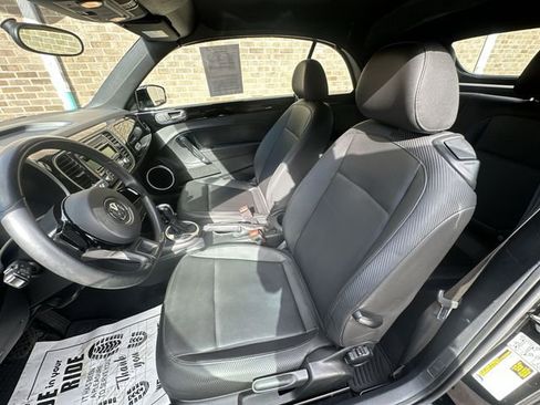 Used 2013 Volkswagen Beetle 2.5 image 15
