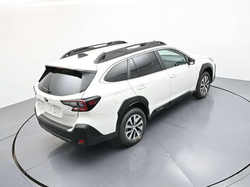 Used 2025 Subaru Outback Premium w/ Popular Package #1 AWD/4WD image 27