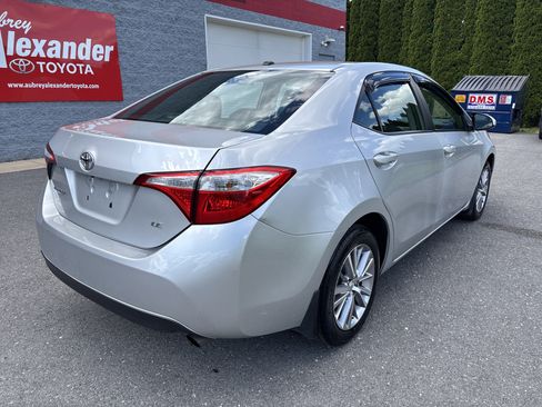 Used 2015 Toyota Corolla LE Premium FWD image 3