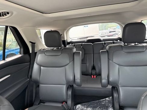 New 2026 Ford Explorer Active w/ Active Comfort Package AWD/4WD image 29