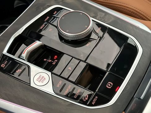 New 2026 BMW X5 xDrive40i AWD/4WD image 22