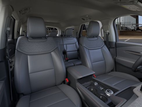 New 2026 Ford Explorer Active w/ Active Comfort Package RWD image 10