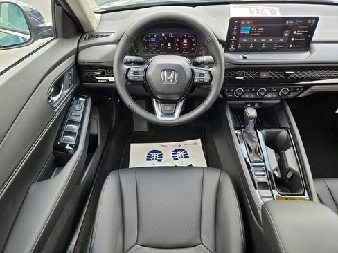 New 2026 Honda Accord Touring image 7