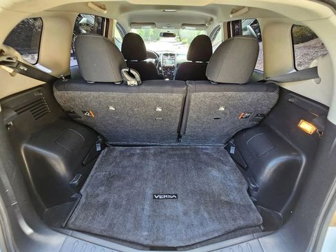 Used 2016 Nissan Versa Note SV image 25