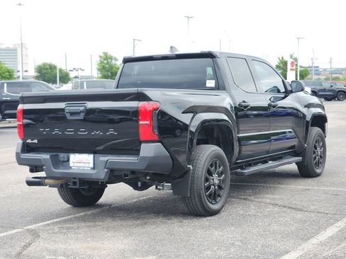 Used 2024 Toyota Tacoma SR image 4