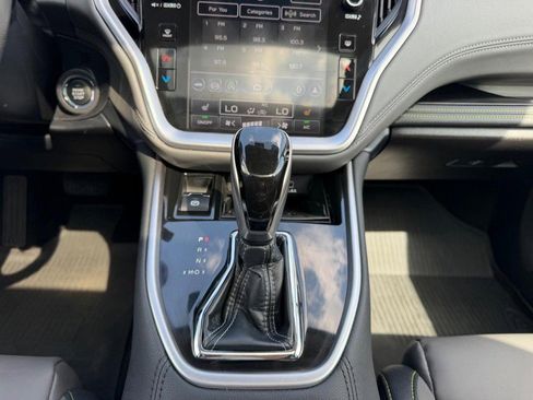 Used 2024 Subaru Outback Onyx Edition image 17