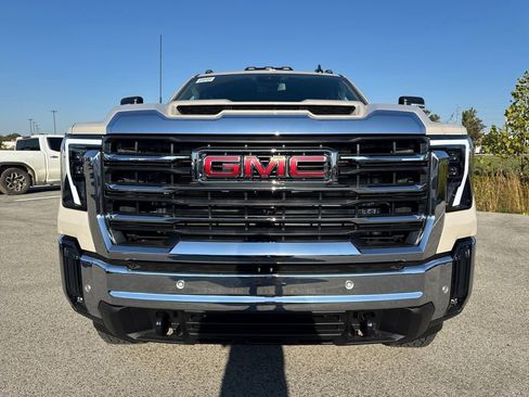 New 2026 GMC Sierra 2500 SLE w/ SLE Value Package; image 9