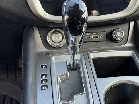 Used 2020 Nissan Murano SV w/ Premium Package FWD image 17