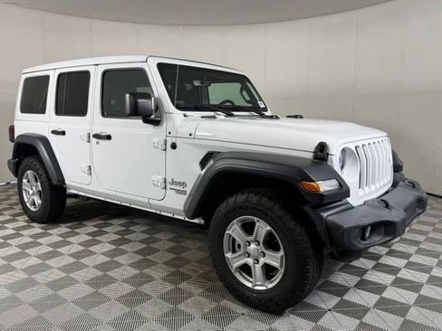 Used 2021 Jeep Wrangler Unlimited Sport w/ Sun And Sound Package AWD/4WD image 11