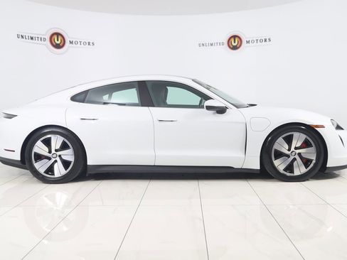 Used 2020 Porsche Taycan 4S image 2