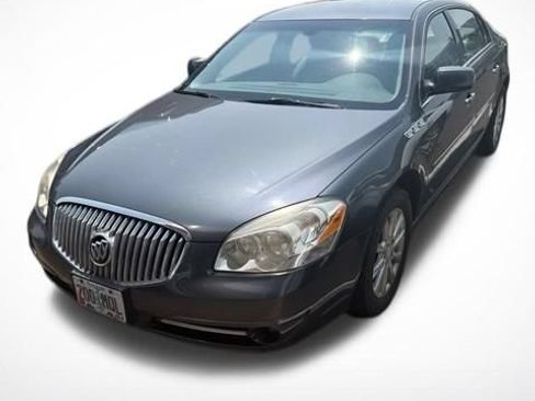 Used 2010 Buick Lucerne CXL FWD image 2