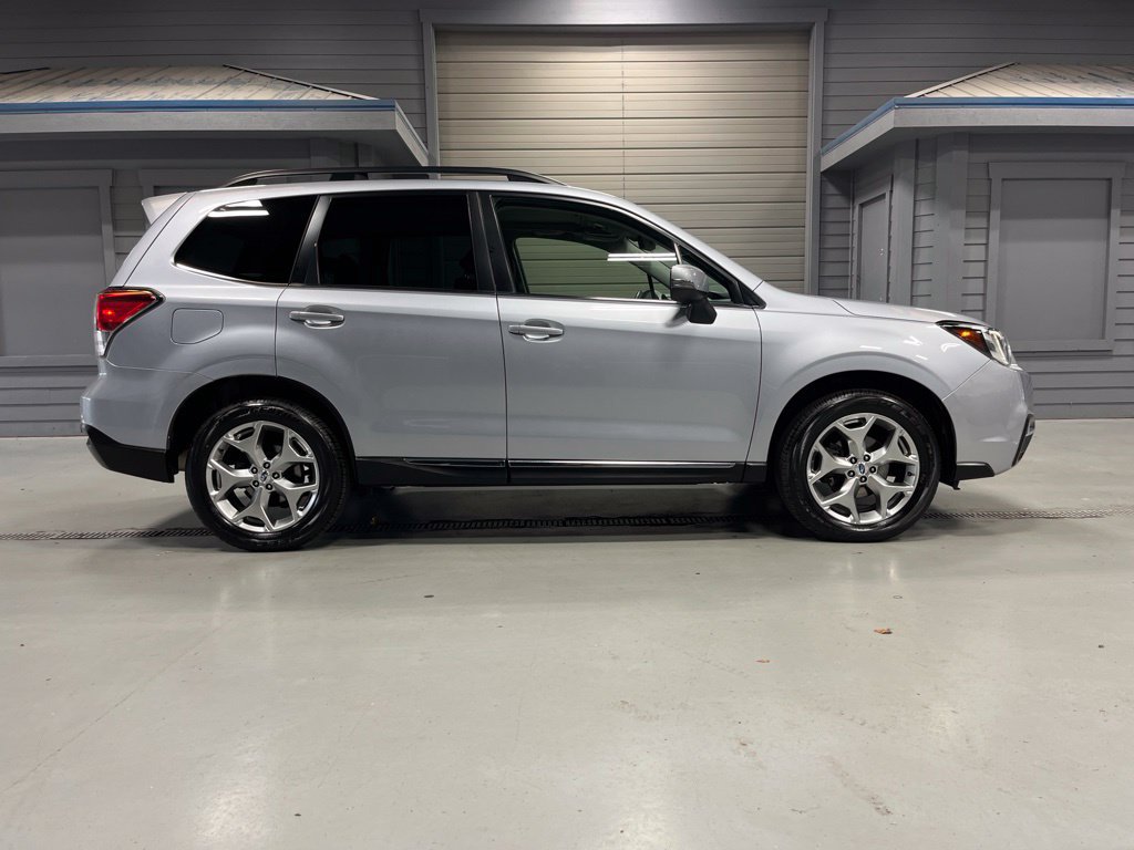 Used 2018 Subaru Forester 2.5i Touring w/ Popular Package #2 AWD/4WD image 8