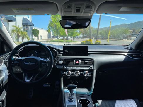 Used 2022 Genesis G70 2.0T w/ Prestige Package RWD image 12
