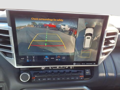 Used 2023 Toyota Sequoia Platinum image 17