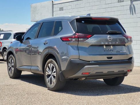 Certified 2023 Nissan Rogue SV w/ SV Premium Package AWD/4WD image 4