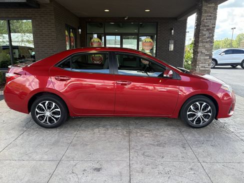 Used 2015 Toyota Corolla S FWD image 5