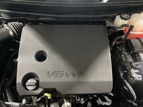 Certified 2023 Chevrolet Traverse LT AWD/4WD image 29