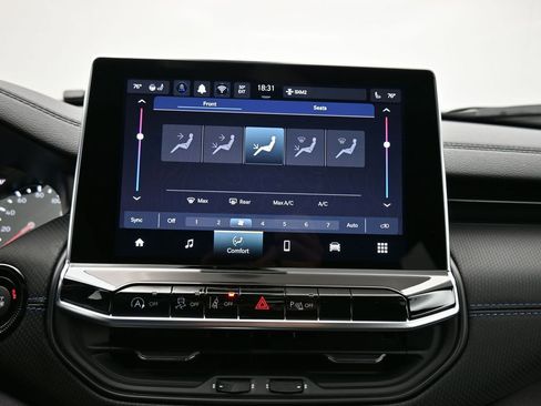 New 2026 Jeep Compass Limited image 27