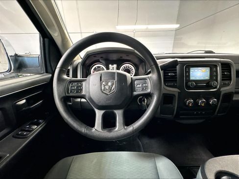 Used 2015 RAM 2500 Tradesman w/ Chrome Appearance Group RWD image 8