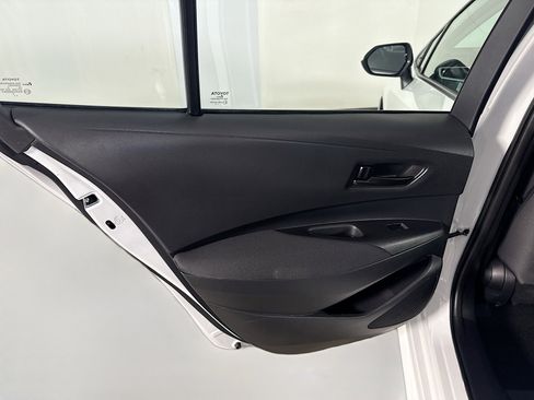 Used 2025 Toyota Corolla LE image 25