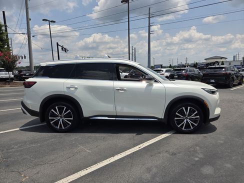 Used 2023 INFINITI QX60 Sensory w/ Vision Package AWD/4WD image 5
