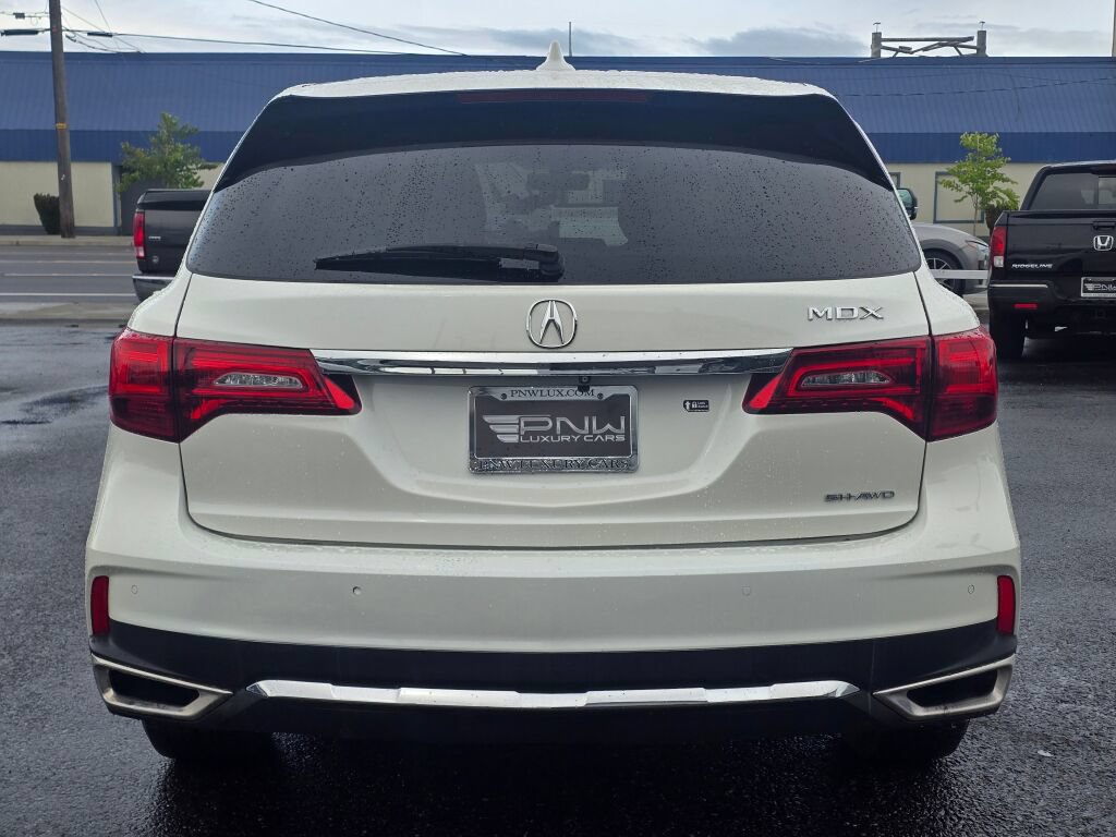 Used 2017 Acura MDX SH-AWD image 7