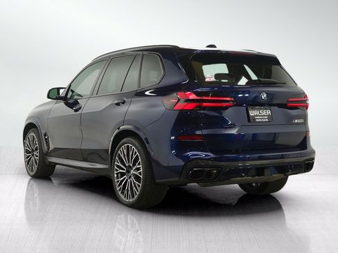 Used 2024 BMW X5 M60i AWD/4WD image 3