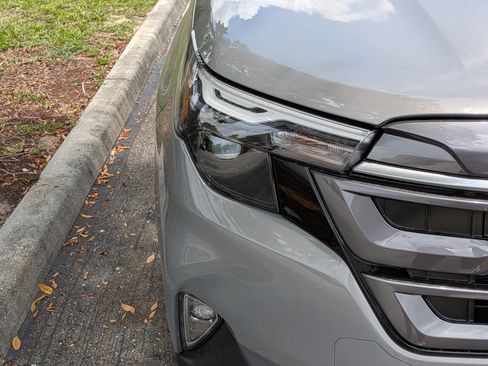 New 2026 Subaru Forester Premium AWD/4WD image 9