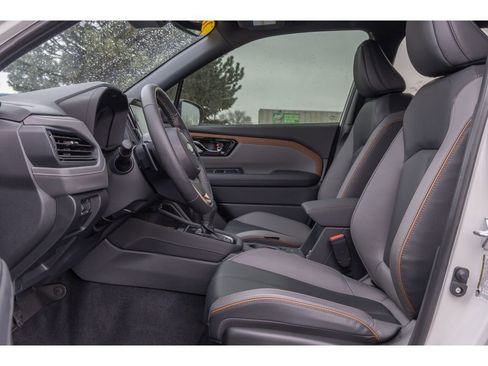 Used 2025 Subaru Forester Sport image 15