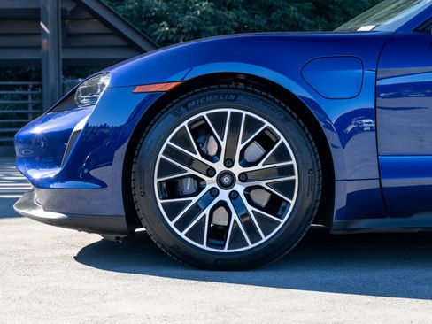 Certified 2021 Porsche Taycan image 13