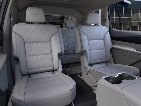 New 2026 Buick Enclave Avenir image 17