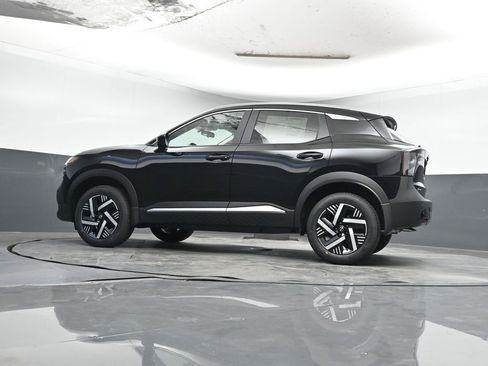 New 2026 Nissan Kicks SV image 11