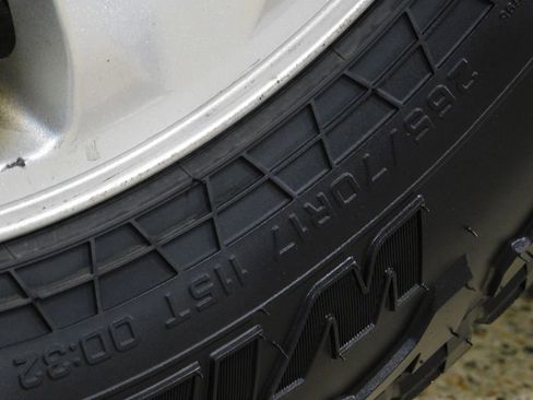 Used 2015 Ford F150 XLT image 99