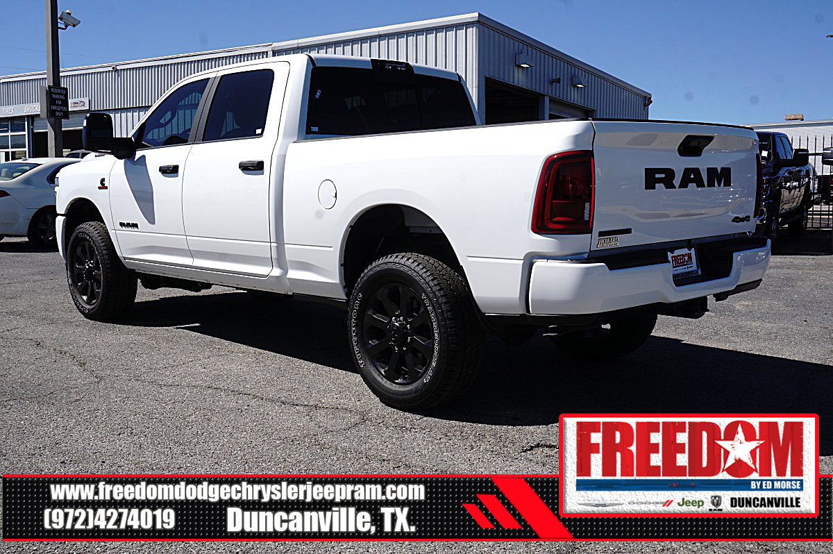 New 2026 RAM 2500 Big Horn AWD/4WD image 3