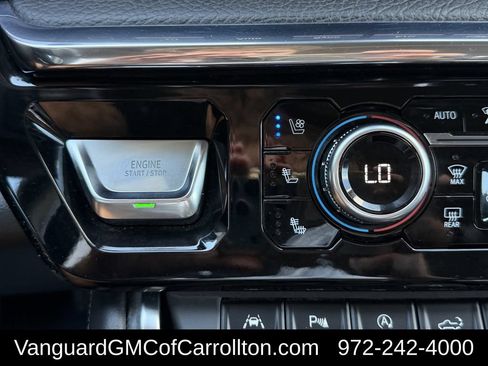 Used 2024 GMC Sierra 1500 Denali w/ Technology Package AWD/4WD image 23
